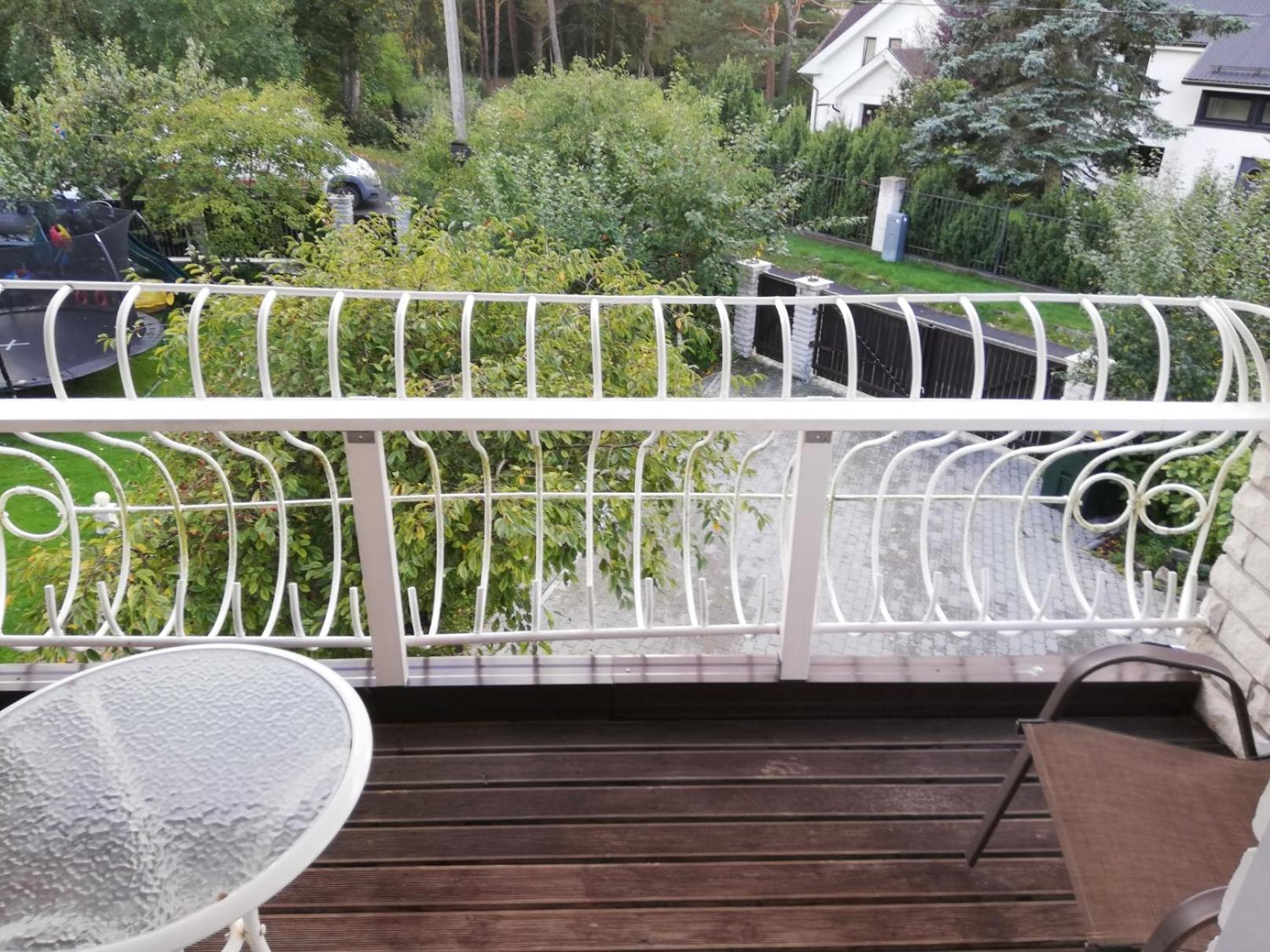 Oti Guesthouse Tallin Exterior foto